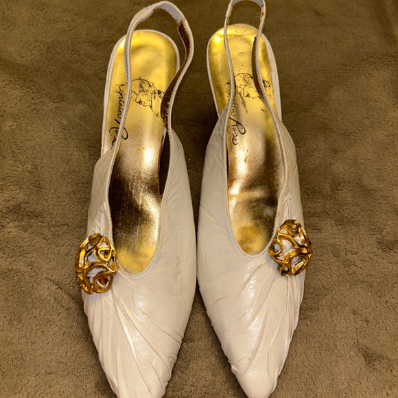 Vintage Cynthia Rose Sling-backs - Picture 10 of 11